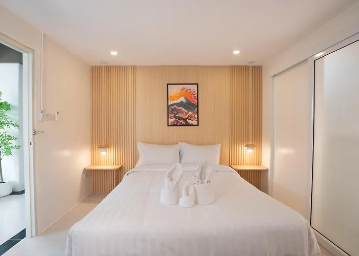 Hotel Kinza Don Mueang Airport 4*